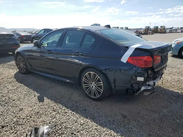 WBAJE5C5XKWW18059 2019 BMW 5ER - Image 2