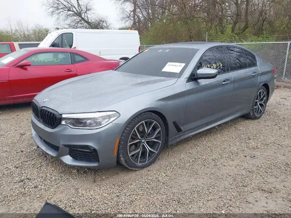 WBAJE5C5XKWW19535 2019 BMW 5ER - Image 2