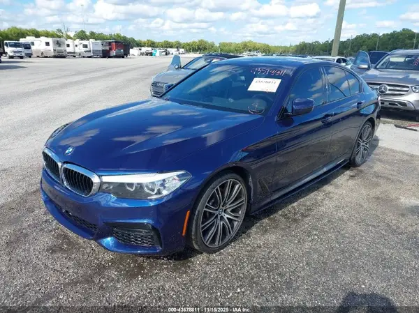 WBAJE5C5XKWW37033 2019 BMW 5ER - Image 2