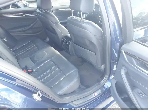 WBAJE5C5XKWW37033 2019 BMW 5ER - Image 8