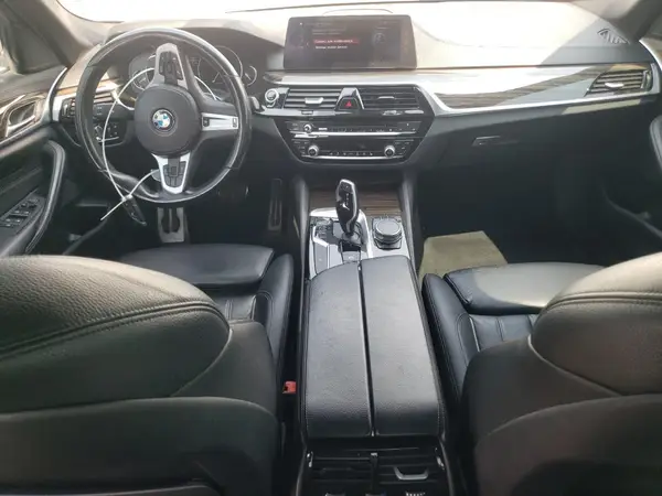 WBAJE7C30HG887149 2017 BMW 5ER - Image 8