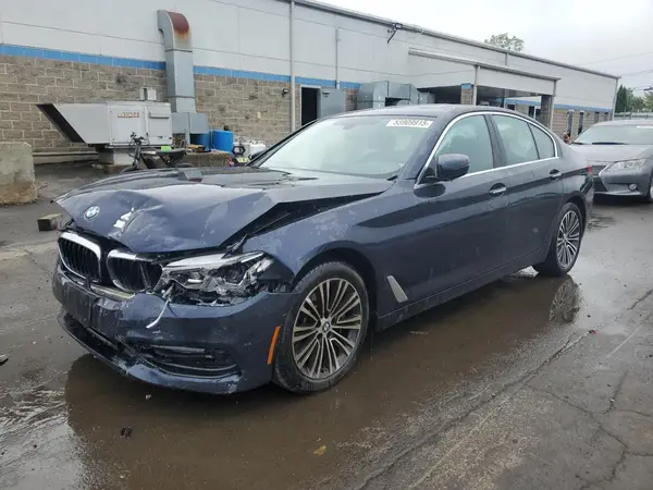 WBAJE7C30HG887877 2017 BMW 5ER - Image 1