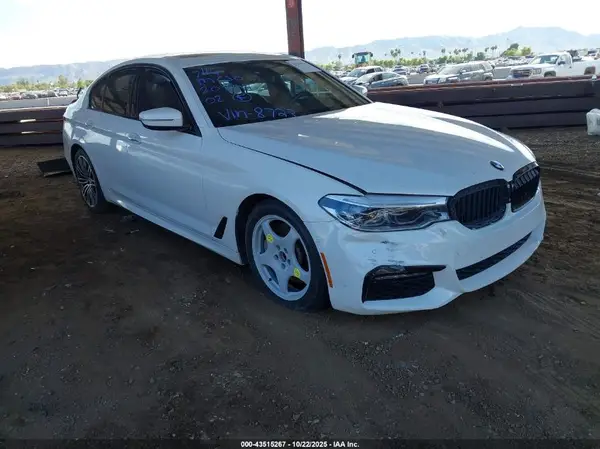 WBAJE7C30HG888723 2017 BMW 5ER - Image 1