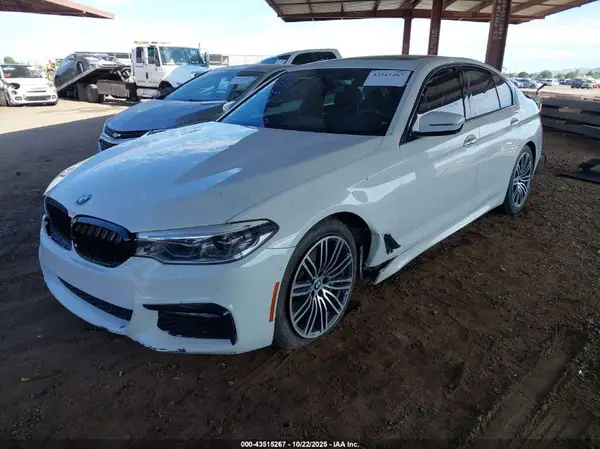 WBAJE7C30HG888723 2017 BMW 5ER - Image 2