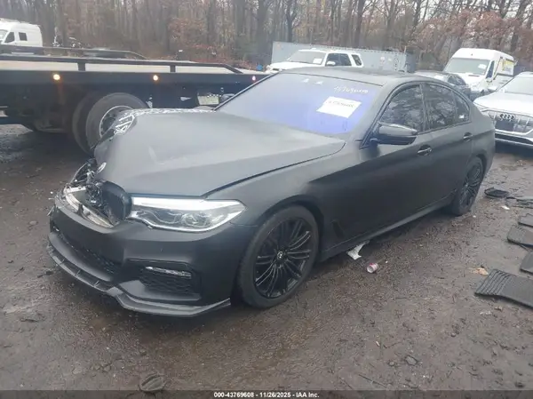 WBAJE7C30HG889029 2017 BMW 5ER - Image 2