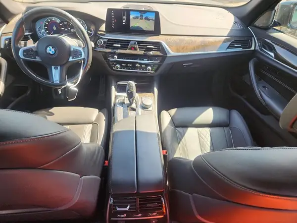 WBAJE7C31HG889573 2017 BMW 5ER - Image 8