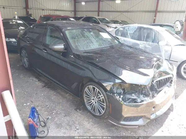 WBAJE7C31HWA03857 2017 BMW 5ER - Image 1