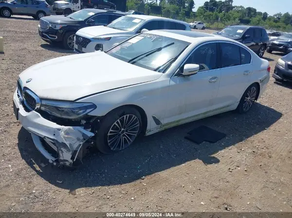 WBAJE7C32HG479378 2017 BMW 5ER - Image 2