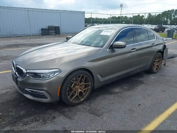 WBAJE7C32HG887783 2017 BMW 5ER - Image 2