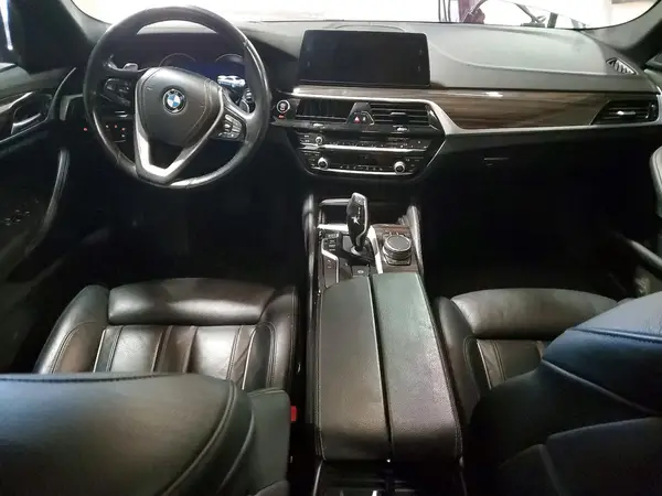 WBAJE7C32HG889338 2017 BMW 5ER - Image 8