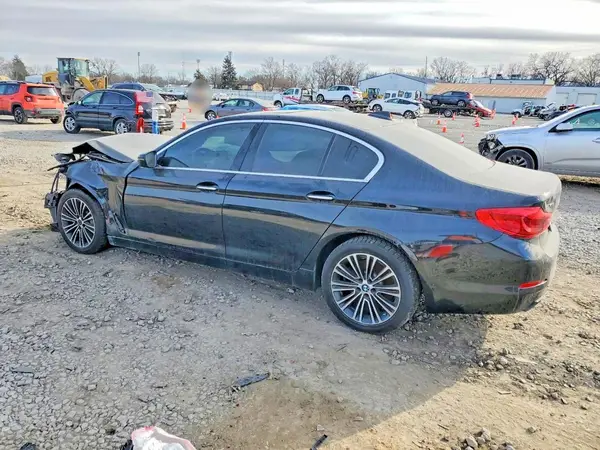 WBAJE7C32HG889615 2017 BMW 5ER - Image 2