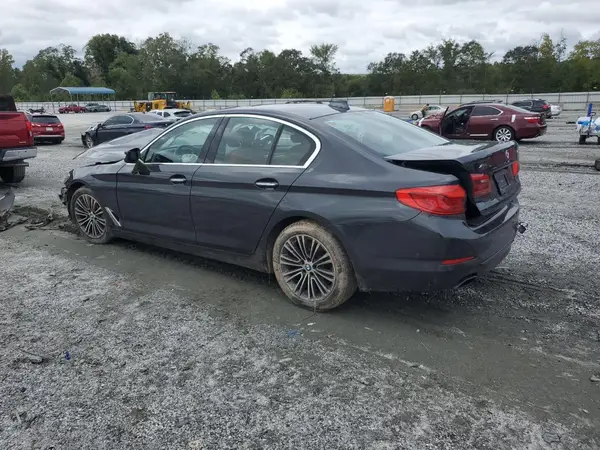 WBAJE7C32HG890523 2017 BMW 5ER - Image 2