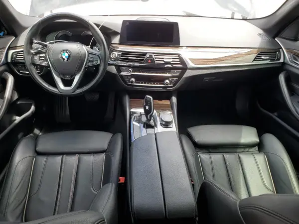 WBAJE7C32HWA03236 2017 BMW 5ER - Image 8