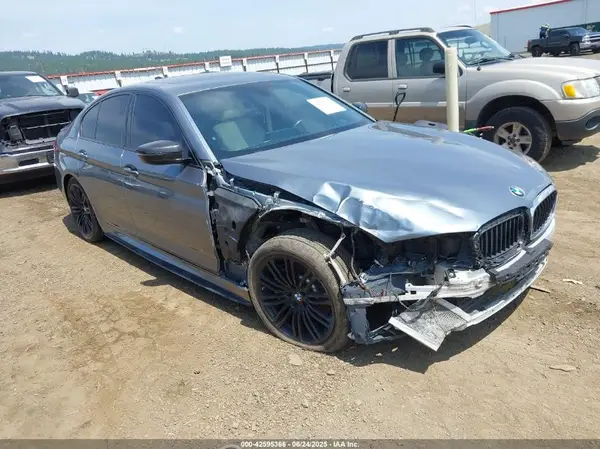WBAJE7C33HG479292 2017 BMW 5ER - Image 1