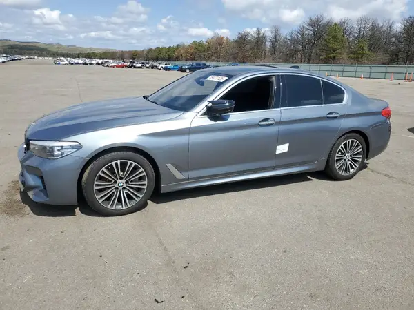 WBAJE7C33HG887081 2017 BMW 5ER - Image 1