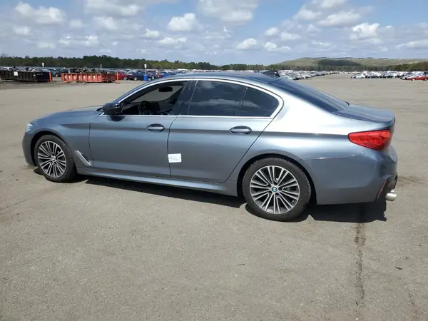 WBAJE7C33HG887081 2017 BMW 5ER - Image 2