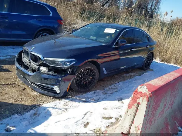 WBAJE7C33HG888005 2017 BMW 5ER - Image 2