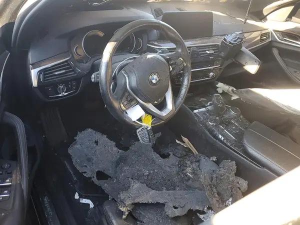 WBAJE7C34HG887039 2017 BMW 5ER - Image 8