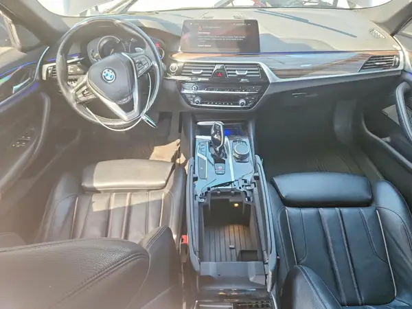 WBAJE7C35HG887258 2017 BMW 5ER - Image 8