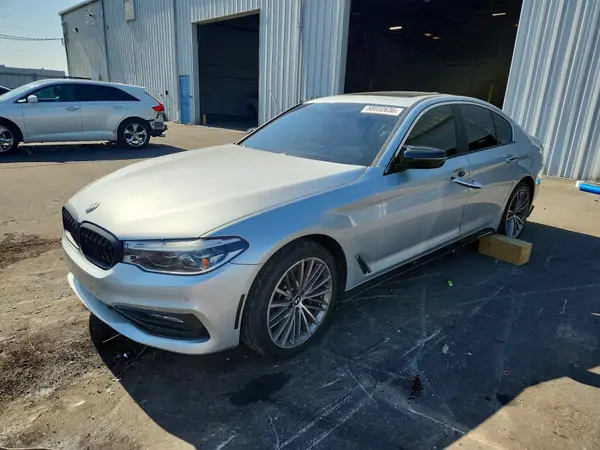 WBAJE7C35HG887275 2017 BMW 5ER - Image 1