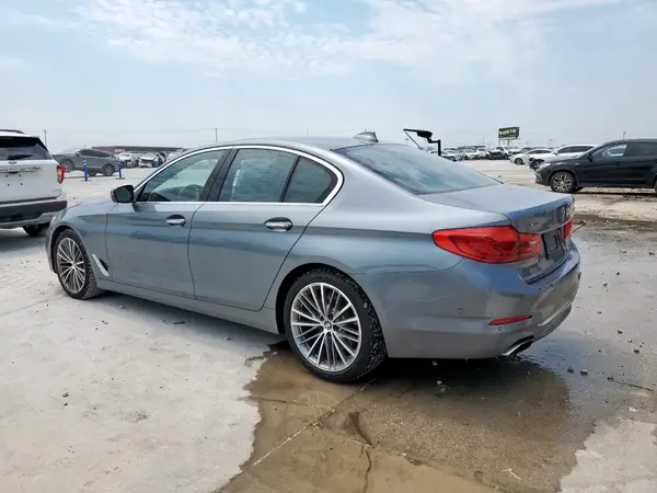 WBAJE7C35HG889401 2017 BMW 5ER - Image 2
