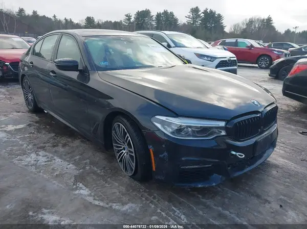 WBAJE7C35HG889995 2017 BMW 5ER - Image 1