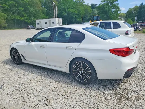 WBAJE7C35HG890502 2017 BMW 5ER - Image 2