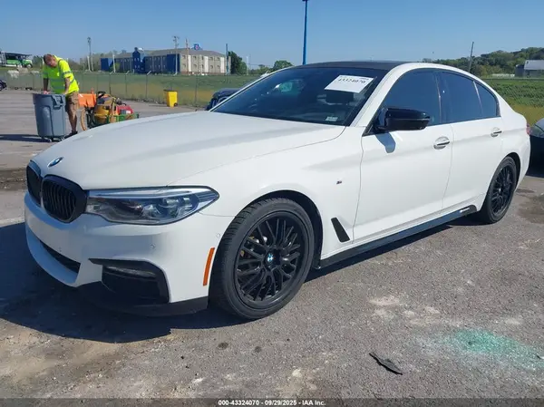 WBAJE7C37HG479036 2017 BMW 5ER - Image 2
