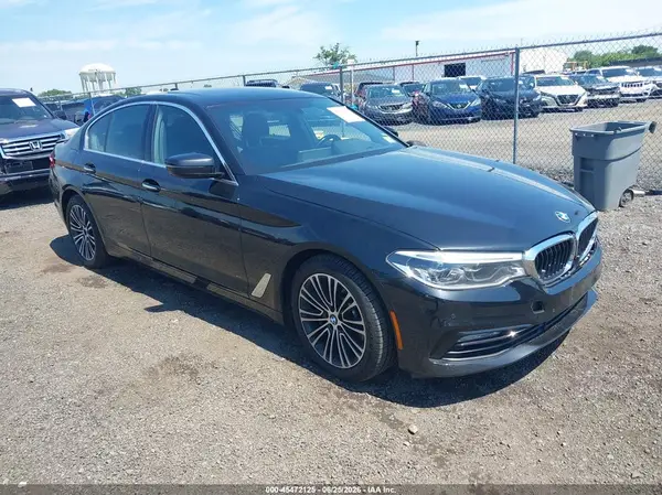 WBAJE7C37HG479229 2017 BMW 5ER - Image 1