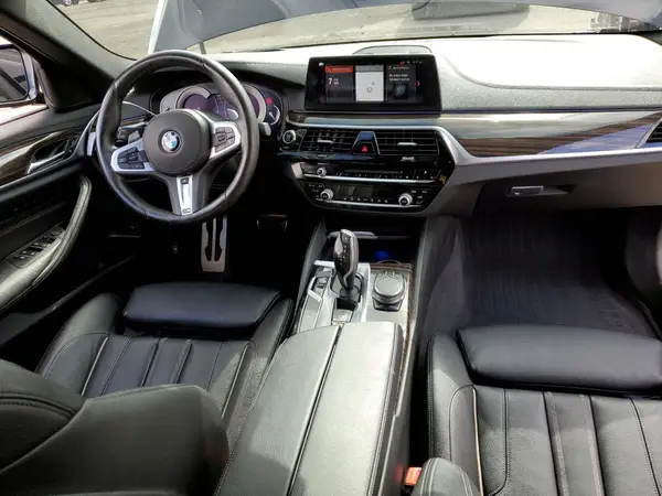 WBAJE7C38HG887304 2017 BMW 5ER - Image 8