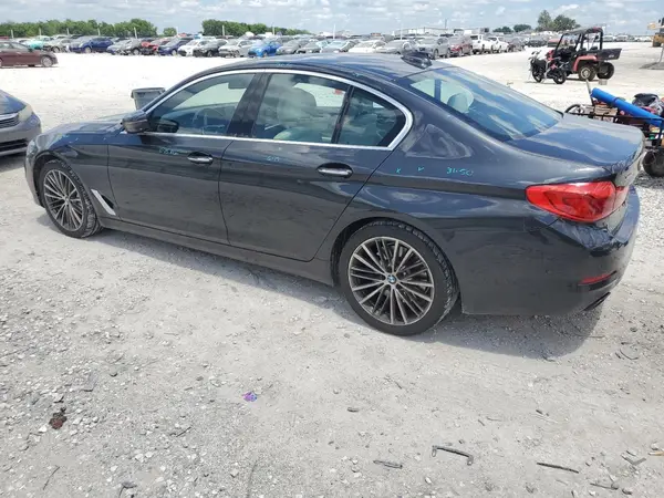 WBAJE7C38HG888095 2017 BMW 5ER - Image 2