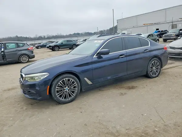 WBAJE7C39HG890261 2017 BMW 5ER - Image 1