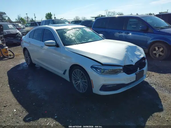 WBAJE7C3XHG478950 2017 BMW 5ER - Image 1