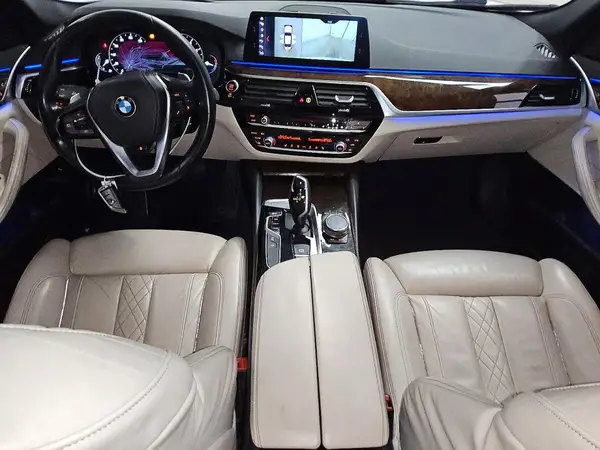 WBAJE7C3XHWA03436 2017 BMW 5ER - Image 8