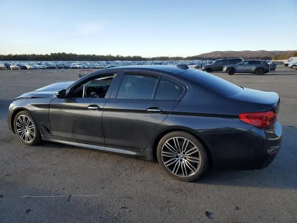 WBAJE7C50JG891547 2018 BMW 5ER - Image 2