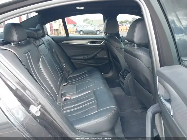 WBAJE7C50JG891998 2018 BMW 5ER - Image 8