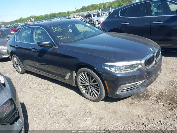 WBAJE7C50JWD49728 2018 BMW 5ER - Image 1