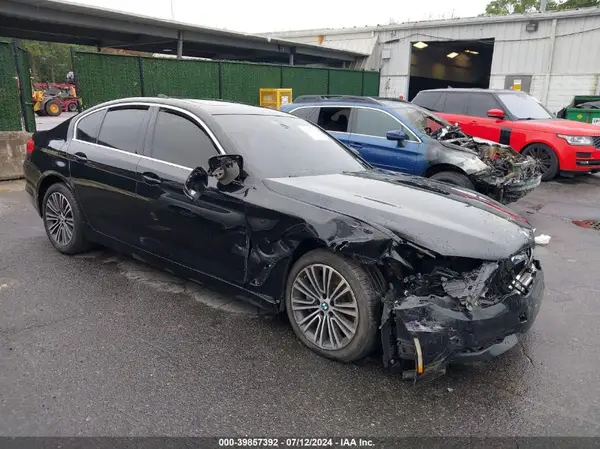 WBAJE7C50KG892831 2019 BMW 5ER - Image 1
