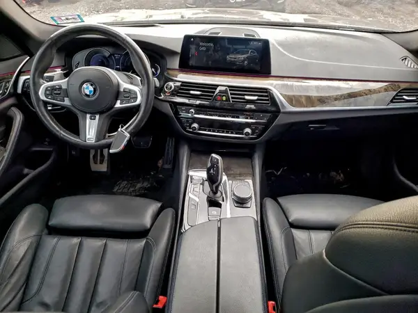 WBAJE7C50KWD55708 2019 BMW 5ER - Image 8