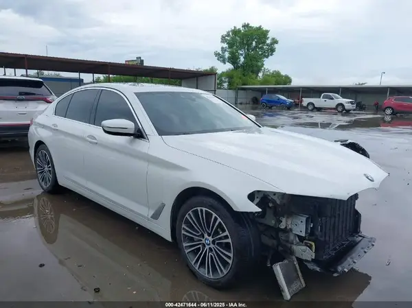 WBAJE7C50KWW11147 2019 BMW 5ER - Image 1