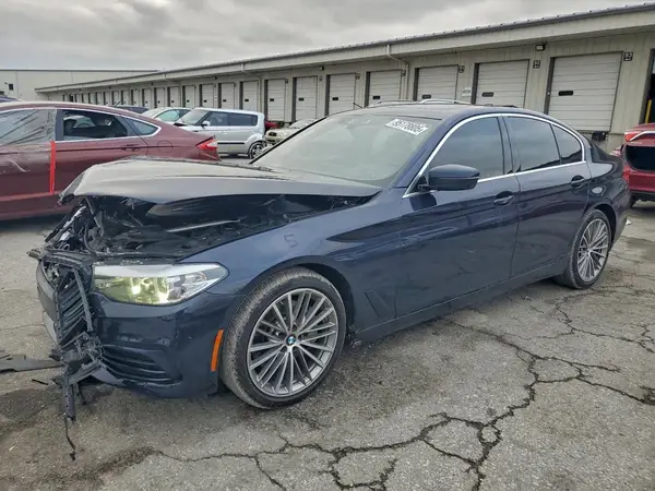 WBAJE7C50KWW35562 2019 BMW 5ER - Image 1