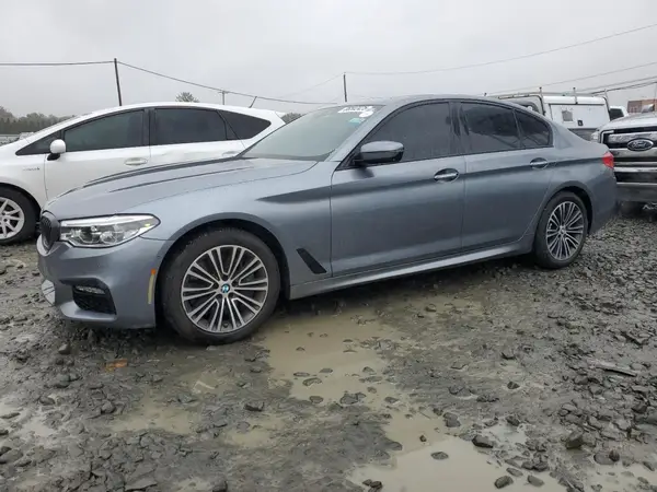 WBAJE7C51JWC56412 2018 BMW 5ER - Image 1