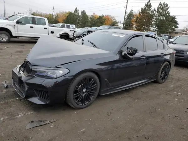 WBAJE7C51JWD49737 2018 BMW 5ER - Image 1