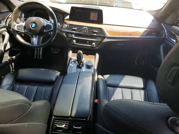 WBAJE7C51KWW14543 2019 BMW 5ER - Image 8