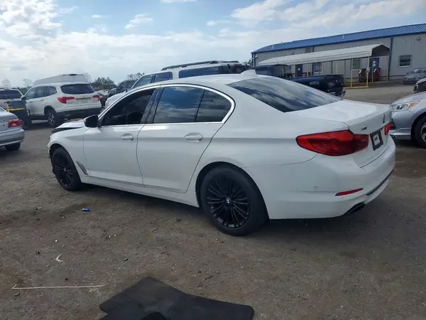 WBAJE7C51KWW29334 2019 BMW 5ER - Image 2