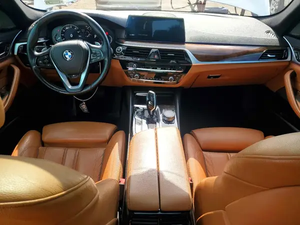 WBAJE7C51KWW29334 2019 BMW 5ER - Image 8