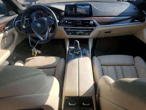 WBAJE7C51KWW36638 2019 BMW 5ER - Image 8