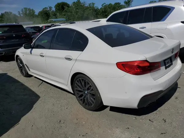 WBAJE7C52JG891212 2018 BMW 5ER - Image 2