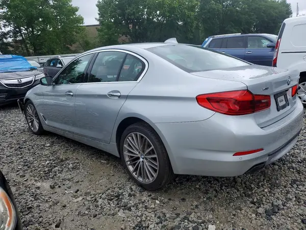 WBAJE7C52JWC55267 2018 BMW 5ER - Image 2