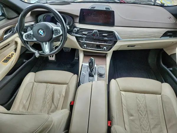 WBAJE7C52JWC56242 2018 BMW 5ER - Image 8